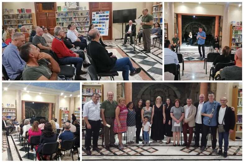 Momentos del acto de anoche en la Biblioteca Saulo Torón (Foto TA)